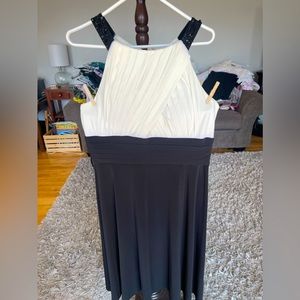 Beautiful Jessica Howard Dress